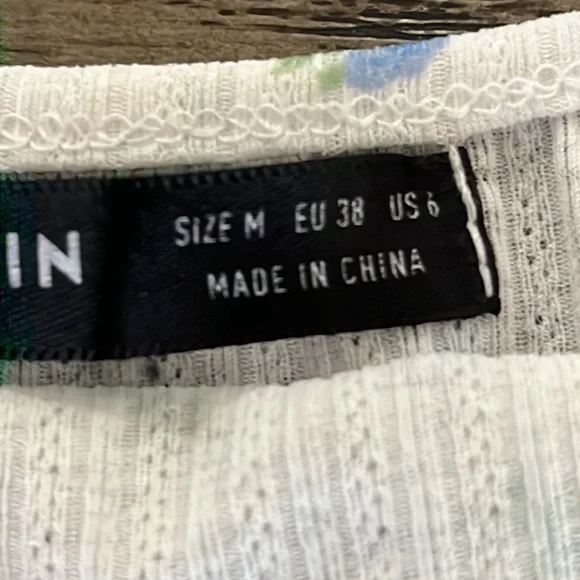 SHEIN CROP TOP SZ M - Picture 8 of 9